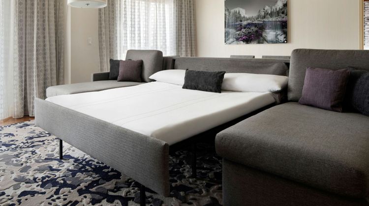 Visalia Marriott Suite