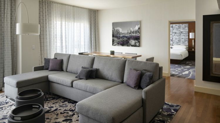 Visalia Marriott Suite
