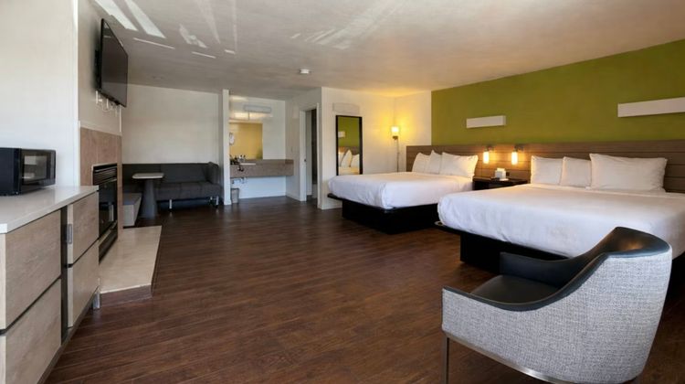 Fishermans Cove Inn Room