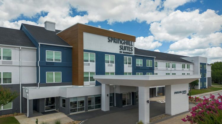 SpringHill Suites Dallas Arlington North Exterior