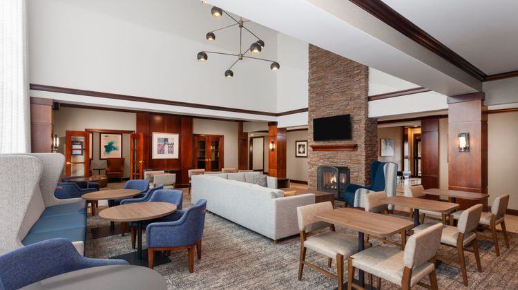 Staybridge Suites Lansing-Okemos Restaurant