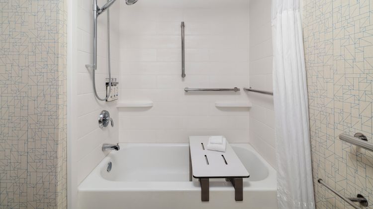 Holiday Inn Express & Stes Dwtn/Conv Ctr Room