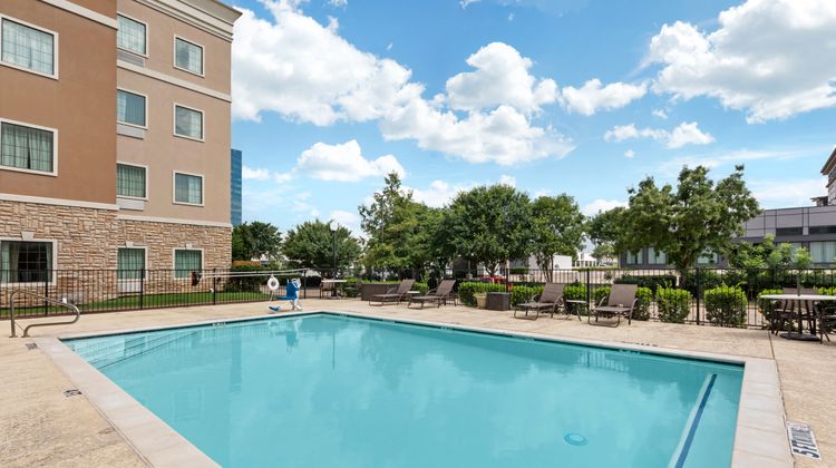 Staybridge Suites Plano Frisco Pool
