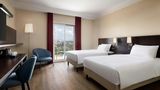 <b>Courtyard by Marriott Rome Central Park Room</b>. Images powered by <a href="https://www.leonardoworldwide.com/" title="Leonardo Worldwide" target="_blank">Leonardo</a>.