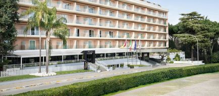 Courtyard by Marriott Rome Central Park Exterior