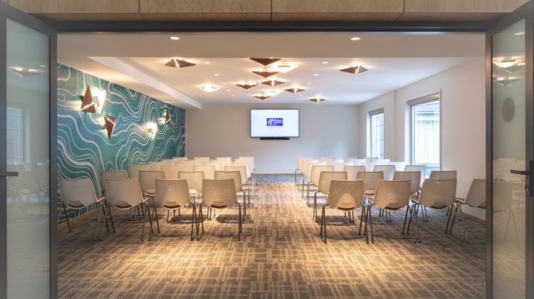 voco Queenstown Meeting