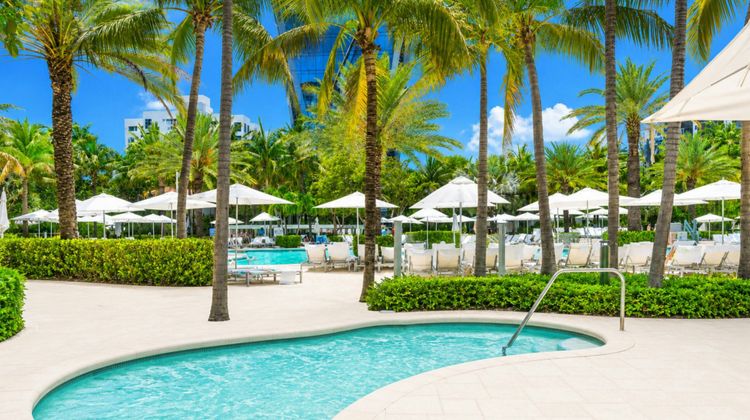 JW Marriott Miami Turnberry Resort & Spa Pool