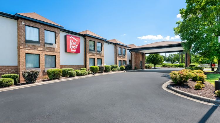 Red Roof Inn Charlotte – University Exterior