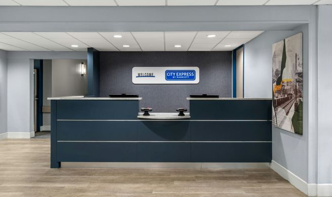 City Express by Marriott Tempe Lobby