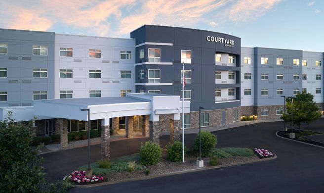 Courtyard Schenectady at Mohawk Harbor Exterior