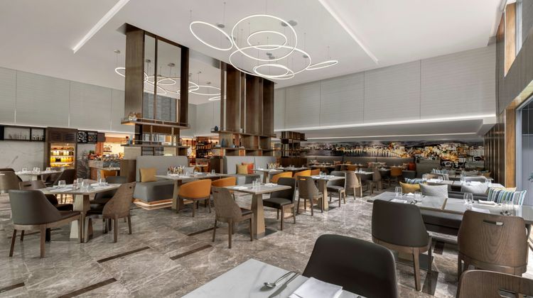 Courtyard by Marriott North Pattaya Restaurant