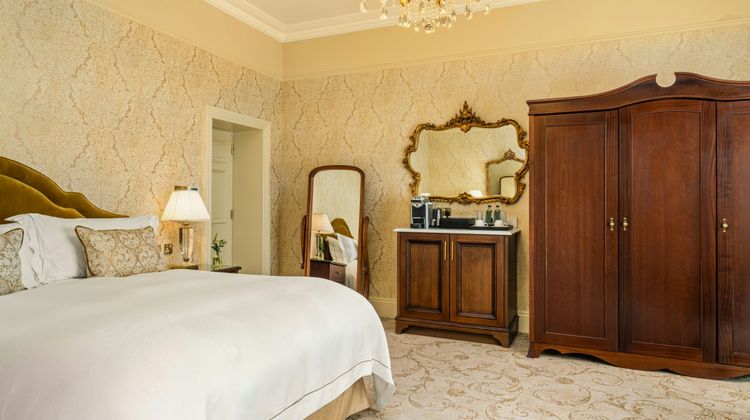 Glenlo Abbey Hotel Suite
