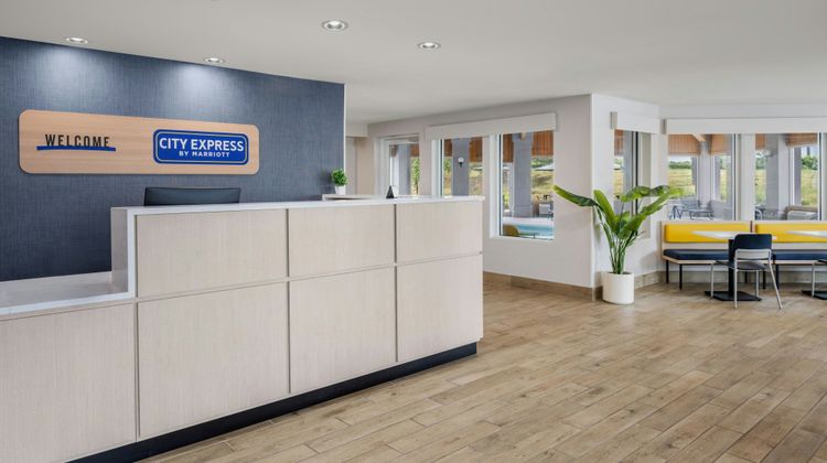 City Express By Marriott Freeport Lobby
