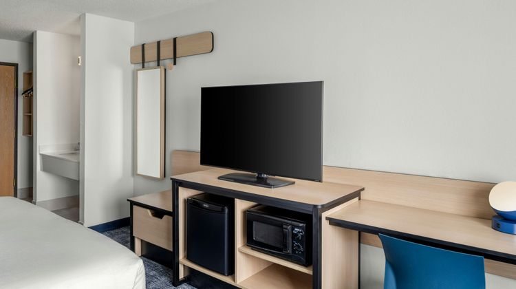 City Express By Marriott Freeport Room