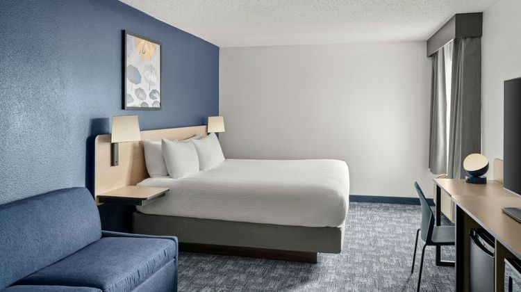 City Express By Marriott Freeport Suite