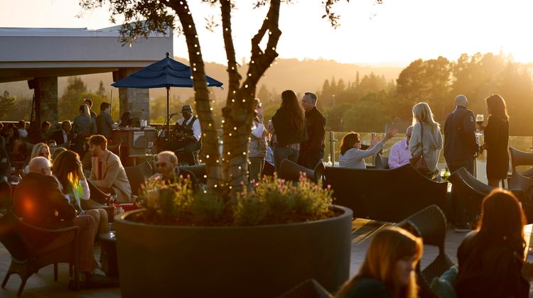 Archer Hotel Napa Exterior