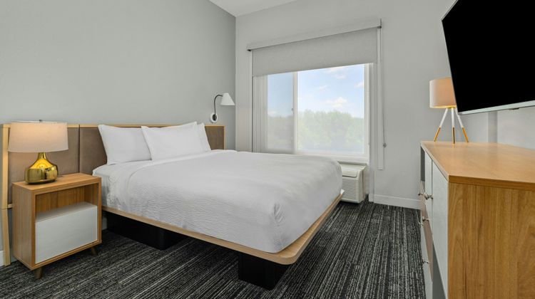 TownePlace Stes Universal City/Live Oak Room