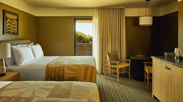 Hill House Inn Room