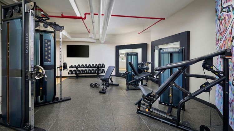 Omage Hotel Montreal/Laval Health Club