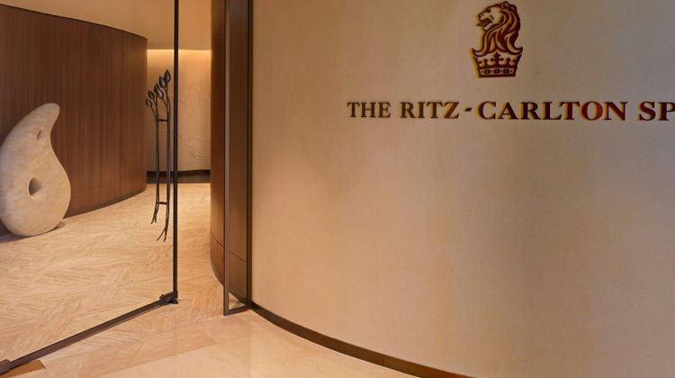 The Ritz-Carlton Abu Dhabi, Grand Canal Spa