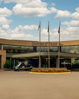 DoubleTree by Hilton Washington Dulles