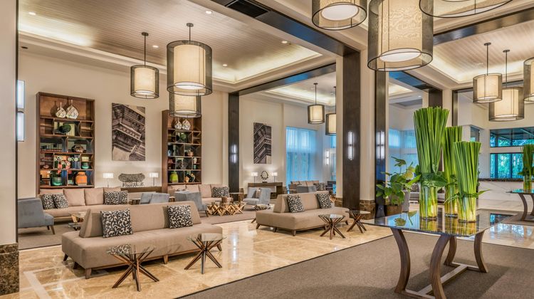 Seda Ayala Center, Cebu Lobby