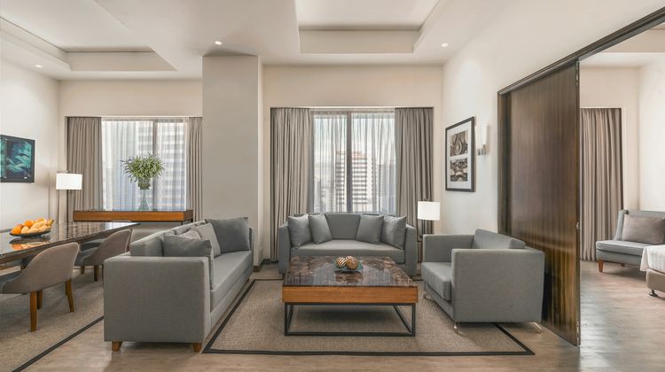 Seda Ayala Center, Cebu Suite