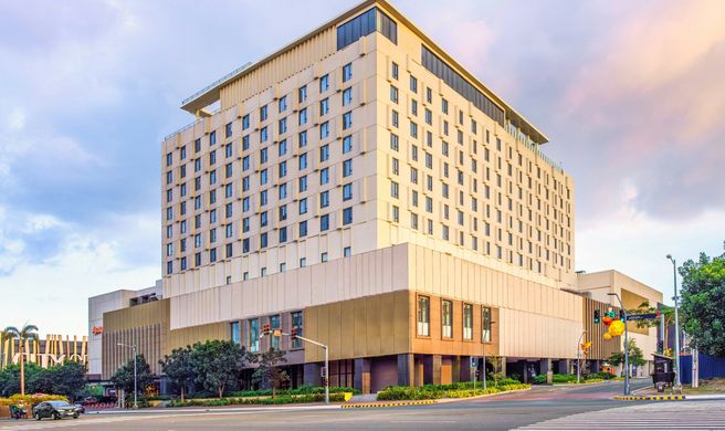 Seda Manila Bay, Paranaque City Exterior