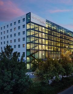 Courtyard by Marriott Prague Airport