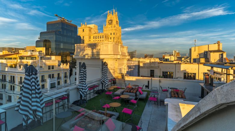 <b>Pestana CR7 Gran Via Madrid Pool</b>. Images powered by <a href="https://www.leonardoworldwide.com/" title="Leonardo Worldwide" target="_blank">Leonardo</a>.