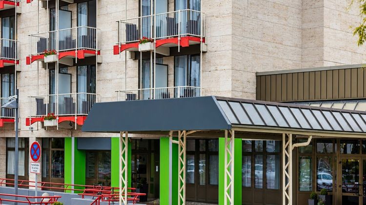 Sunday Hotel Bad Soden Exterior