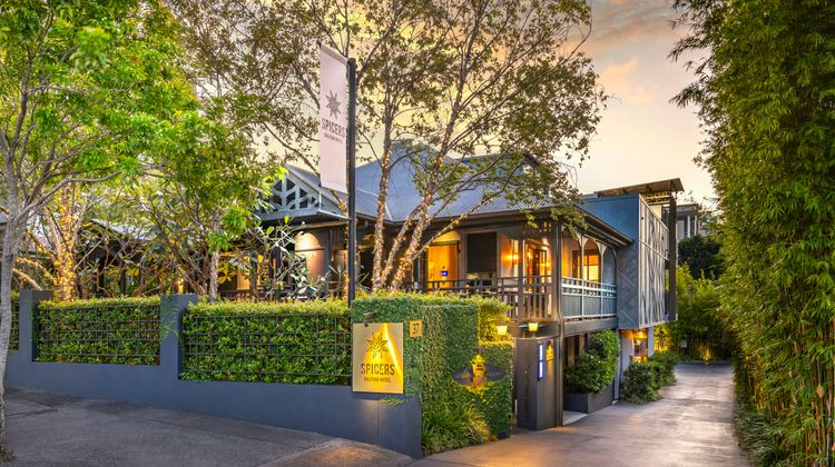 Spicers Balfour Hotel Exterior