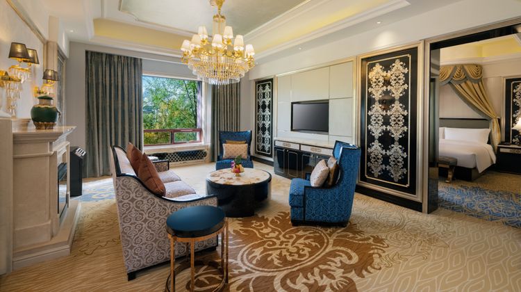 InterContinental Resort Lhasa Suite