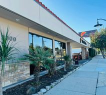 The Hills Inn Eagle Rock Exterior
