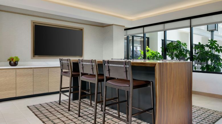 <b>Marriott Park Ridge Lobby</b>. Images powered by <a href="https://www.leonardoworldwide.com/" title="Leonardo Worldwide" target="_blank">Leonardo</a>.