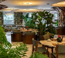 NEW Hotel, a Member of Design Hotels Lobby