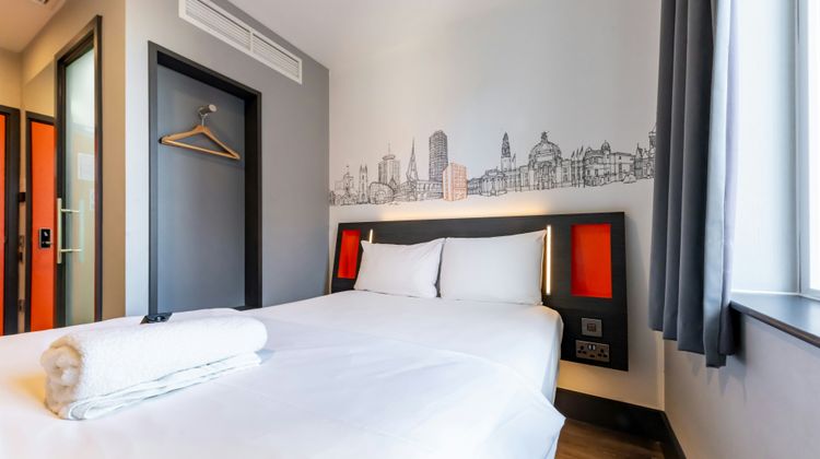 easyHotel Cardiff Room