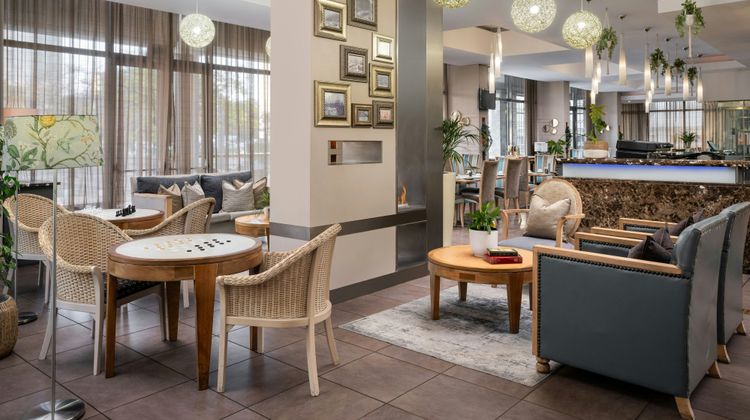 Protea Hotels North Wharf Lobby