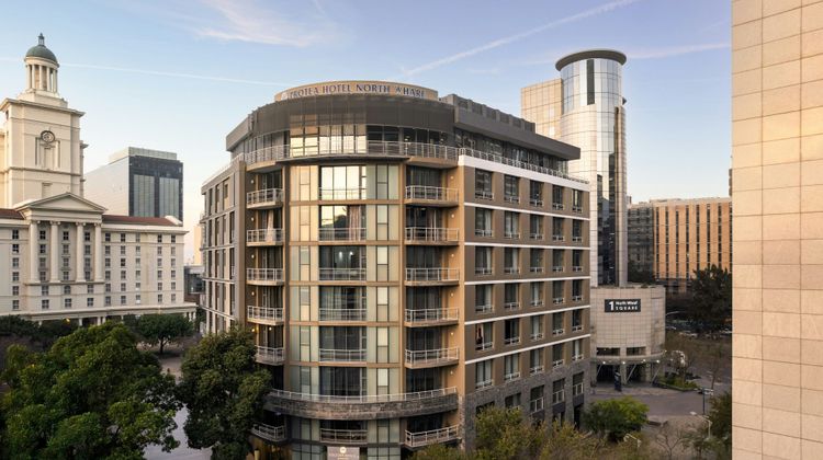 Protea Hotels North Wharf Exterior