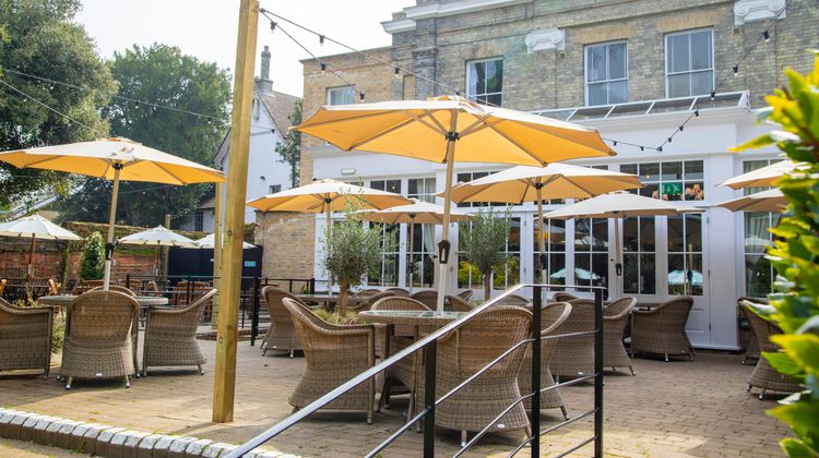 The Banyers Hotel Exterior