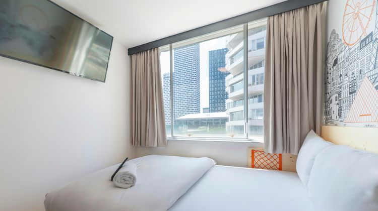 easyHotel Croydon Town Centre Room