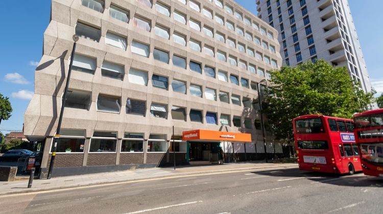 easyHotel Croydon Town Centre Exterior