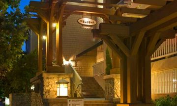 Toll House Hotel