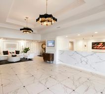 La Mer Beachfront Inn Lobby