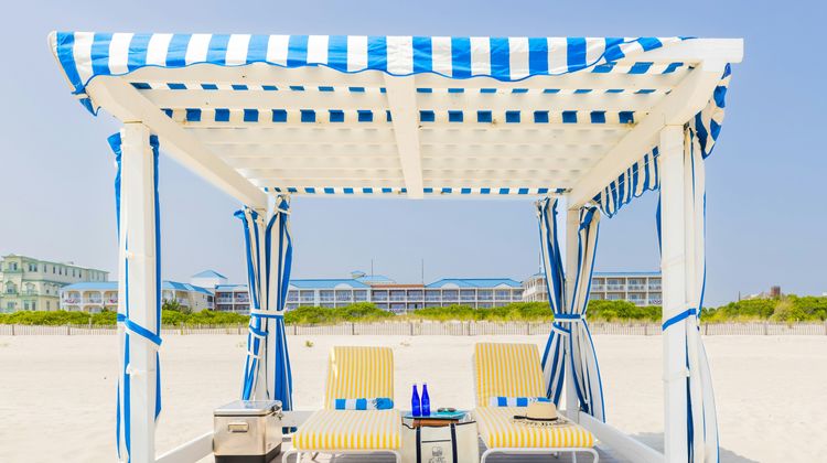La Mer Beachfront Inn Beach