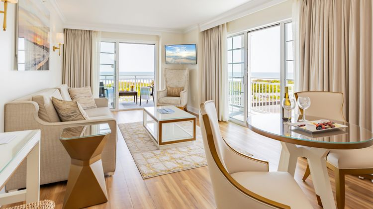 La Mer Beachfront Inn Room