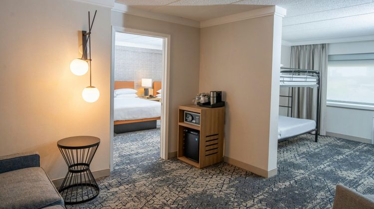 Sheraton Niagara Falls Suite