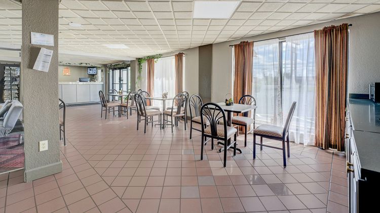 Travel Inn Lobby