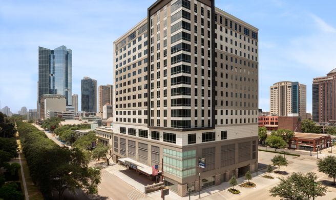 Staybridge Suites Houston Downtown Exterior