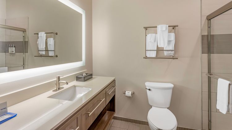 Holiday Inn Express Hot Springs South Room